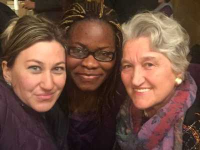 Tre cuoche del gruppo: la 35enne Nakemin Fofana della Costa d�Avorio, la 35enne rumena Monica Irimia e la 67enne bulgara Maria 