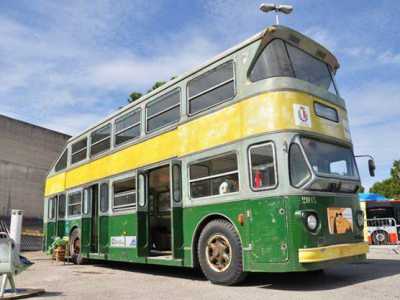 L'autobus alla fine dei lavori, nel 2010