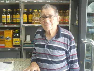 Giuseppe De Luce, il pi� anziano vinaio di San Pasquale