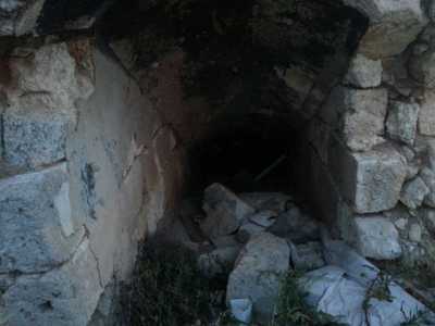 grotta 2, entrata (detriti)