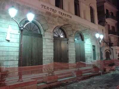 Bitonto, allarme basole antiche