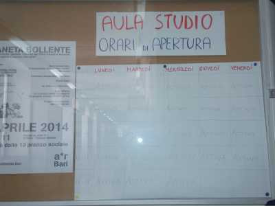 L'orario dell'aula studio, attiva tutti i giorni fino alle 19