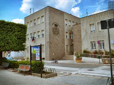 ...e il Municipio
