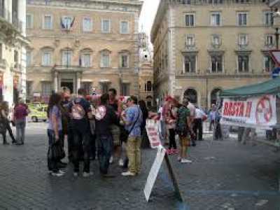 Sit-in contro l'ostracismo