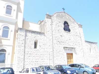 La chiesa della Madonna della Lama, sulla via che collega Noicattaro a Bari. Nelle sue cripte furono sepolti i primi 42 appestati di Noicattaro