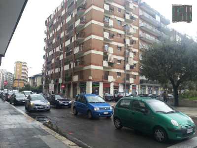 Il palazzone nel quale i Molinari comprarono l'appartamento