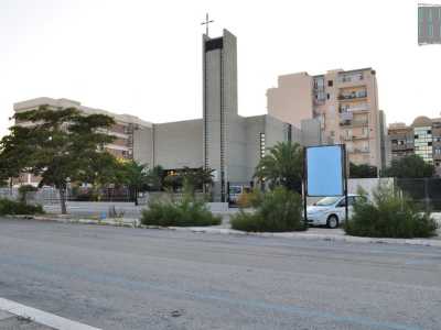 Molto pi� recente � la chiesa di San Sabino, nata nel 1976 in viale Caduti del 28 luglio 1943. Sorge di fronte alla spiaggia di Pane e Pomodoro