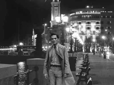 Il fotomontaggio di Pasolini sul lungomare di Bari (di Tiziana Fato su foto originale di Dick Avedon �Pier Paolo Pasolini a New York")