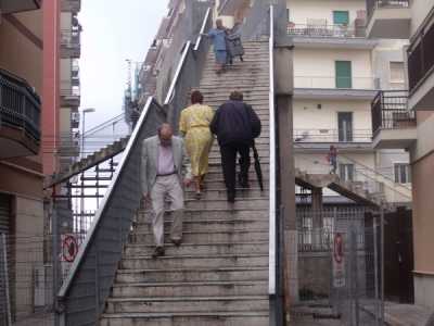 Il ponte � sempre molto trafficato