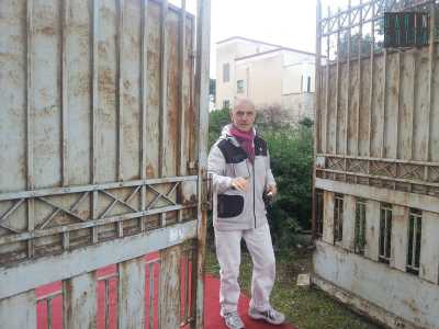 Il presidente Manlio Epifania ci apre il cancello