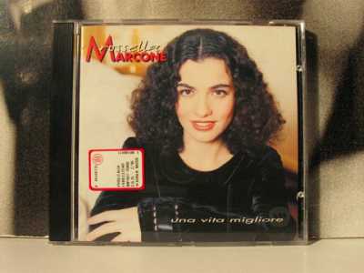 Rossella Marcone, nata nel 1976 a Corato. Alla fine degli anni 90 ha cambiato nome in "Ross"