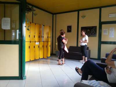 alcune allieve si preparano per l'ora di pilates