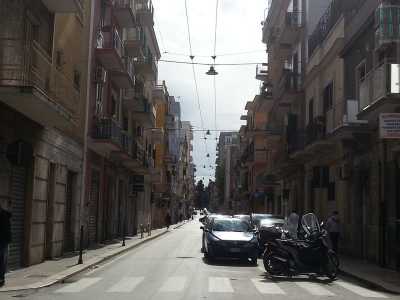 Via dei Mille, una lunga strada che percorre tutto il quartiere