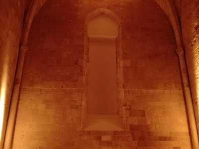 E� possibile comunque ammirare le architetture dell�abside ...