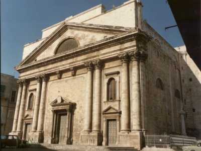 Il duomo di San Michele Arcangelo oggi