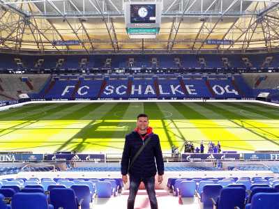 La Veltins-Arena di Gelsenkirchen, casa dello Schalke 04: uno degli stadi pi� spettacolari secondo il giovane