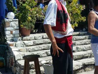Abbigliamento tipico albanese ad Orikum