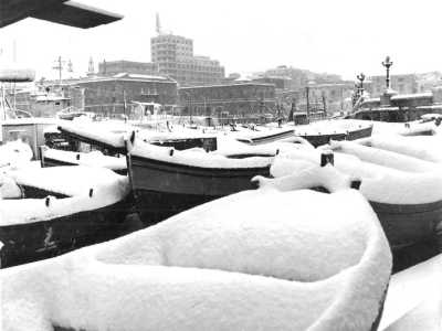 La Bari coperta di neve il 17 dicembre del 1961