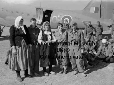All�epoca ai problemi dei baresi si aggiunsero anche quelli legati agli 800 partigiani dell'Esercito nazionale di liberazione jugoslavo giunti in citt� feriti e malati