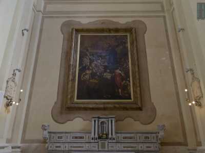 La tela ad olio di destra, raffigurante il gesuita San Francesco Saverio
