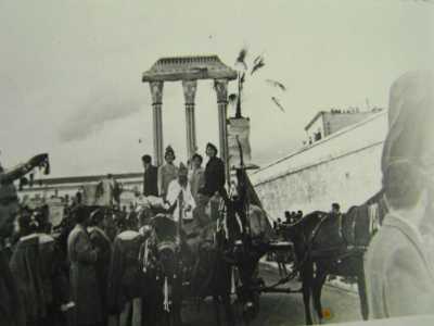 Quelli erano anche gli anni delle feste delle matricole dei guf (gruppi universitari fascisti) 