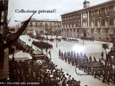 Su corso Vittorio Emanuele per l�occasione fu organizzata una parata in onore del Duce