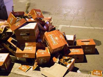 L'area per� fu sommersa dai rifiuti e i promotori decisero di non organizzare pi� alcun raduno 