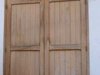 Il portone d'ingresso di Casa Piccinni