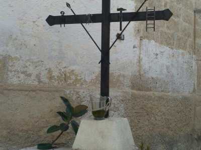 Nnanz'a la Cr�usce - La Croce
