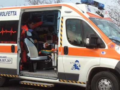 Incidente sulla 16 bis: un elicottero atterra in soccorso