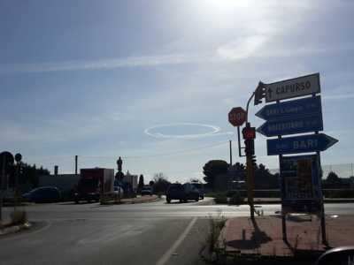 Un enorme cerchio nel cielo di Bari