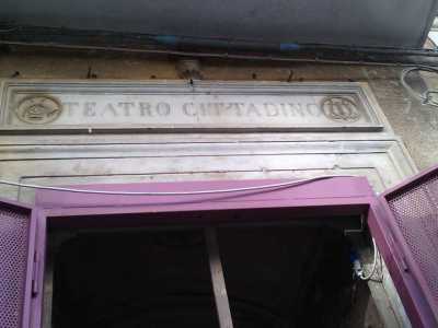 Noicattaro: il teatro pi� piccolo del mondo