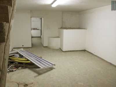 ...e l�ex laboratorio sottostante