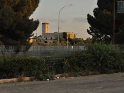 Lucignano: sito medievale all'interno di una fabbrica