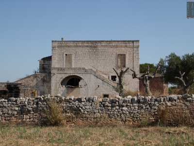 I delitti della masseria Don Camillo e del lago di Sassano