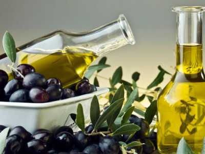 L'olio, bene essenziale dell'economia pugliese: l'oro di Puglia