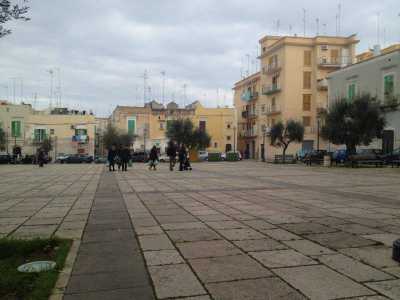 Piazza Paradiso arrivando da via Colletta