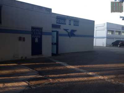 La scuola di volo di Bari, Aeroclub, situata nei pressi dell'aeroporto di Palese