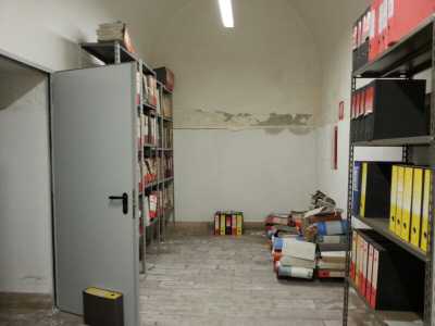 Dietro quel muro c'era la stanza che conteneva le ampolle con i feti