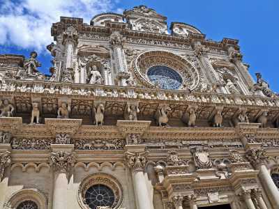 �2 stelle� - Lecce: Basilica di Santa Cro