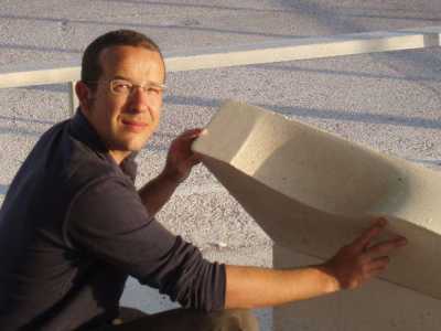 Un primo piano di Luc Tamborero