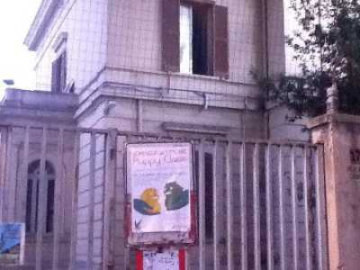 Villa Roth, fotografata dall'esterno