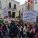 Il corteo prende le mosse da Piazza Odegitria, davanti alla Cattedrale
