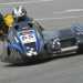 L'esperto genovese di sidecar da corsa Fabio Dagnino durante una gara. Qui  possibile vedere il movimento del passeggero in curva