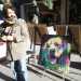 Francesco Gabriele in arte Cisky accanto ad una delle sue opere
