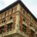 Palazzo Ingami Scalvini, costruito nel 1924 all'incrocio tra via Cairoli e via Putignani