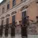 Il settecentesco Palazzo DAyala Valva. E uno dei palazzi pi prestigiosi e imponenti dellaristocrazia tarantina ed  costituto da tre piani in altezza e tre nei sotterranei. 
