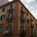 Da viale Unit dItalia (che in questo punto cambia nome e diventa viale della Repubblica), percorriamo via De Amicis, costeggiando un palazzo giallo e rosso datato 1859: il pi antico edificio del quartiere