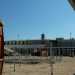 La spiaggia del lido, in lontananza il campanile della chiesetta