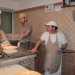 Ci dirigiamo verso la pizzeria "Zio Peppe", in via Umberto Giordano, nel tratto di lungomare compreso tra la Fiera del Levante e il "nostalgico" Lido San Francesco